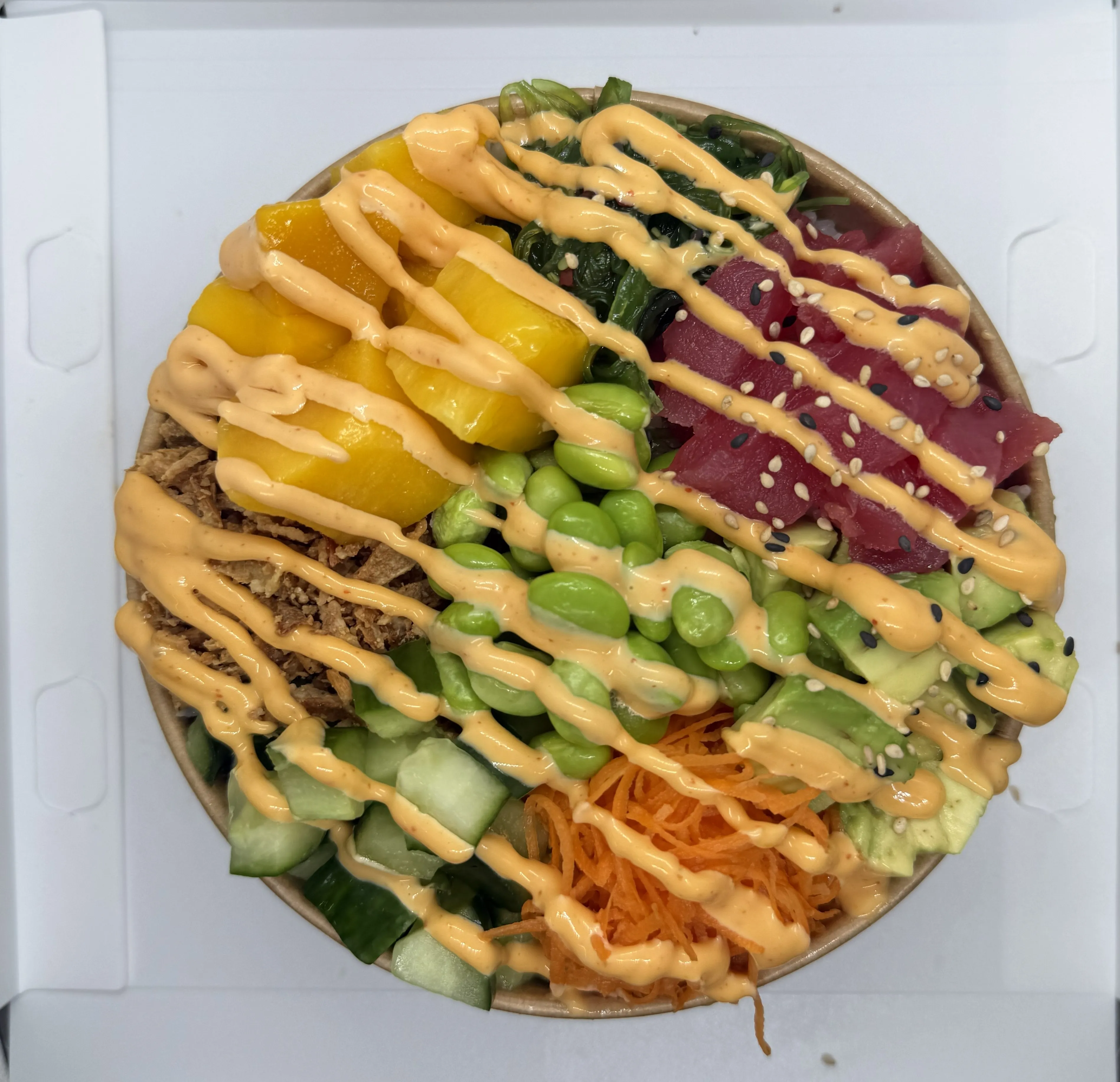 Pokebowl Tonijn Spicy Mayo — bekijk de verpakking